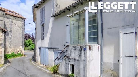A30981LS16 - This deceptively spacious village house sits on a quiet lane but is within walking distance of the village, which has a popular restaurant and bread shop The village is just 15 kms from the town of Chalais, which has all amenities, a mar...