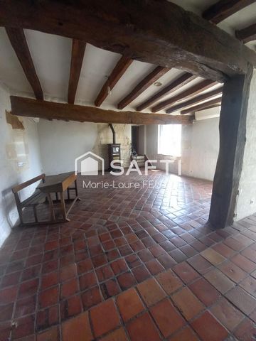 Ses poutres apparentes et ses matériaux authentiques révèlent tout le charme de l’ancien.