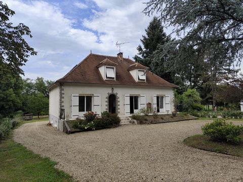AUCUNS TRAVAUX - ACCES RIVIERE - COMMERCES