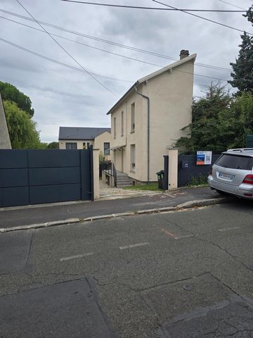 très belle maison avec beaucoup de potentiel