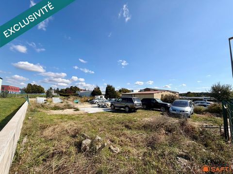 Terrain constructible avec permis accordé