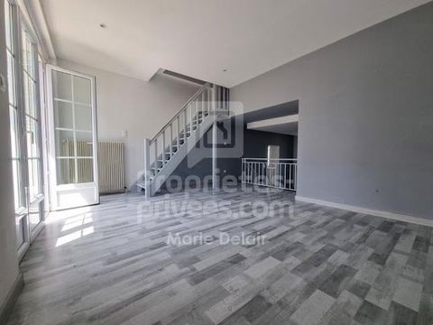 Ne manquez pas cette belle opportunité d'acquérir une maison sans travaux, prête à accueillir votre famille. Situation idéale : à seulement 2 minutes de l'A77, La Charité-sur-Loire et Pouilly-sur-Loire en moins de 5 minutes, Nevers centre à 30 minute...