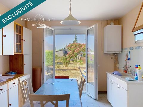 Commerces, au calme, jardin agréable.