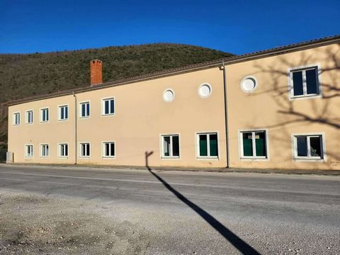 Location: Istarska županija, Labin, Labin. Istria, Labin, Surroundings, Commercial and residential building, 3700 sqm. Labin is located on the east coast of Istria, halfway between Rijeka and Pula, only a few kilometers from the sea. One of the most ...