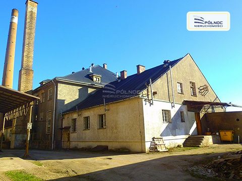 We offer a 2-storey, basement building with a usable area of 2880 m2 located on a plot of 4075 m2. The building was built in traditional technology: monolithic foundations, solid brick walls, reinforced concrete ceilings, wooden roof covered with til...