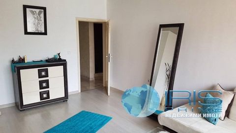 We offer for sale a multi-walled apartment with an area of 130 sq.m. on the 7th floor of an 8-storey panel block, 5th Regiment district. Layout: two bedrooms, living room, kitchen, living room, bathroom and toilet in one, closet and three terraces - ...