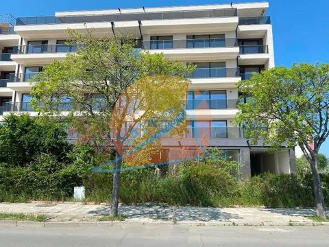 Pomorie, 100 m from the beach, sea view, new one-bedroom plug, Act 16. The residential building is located 100 meters from the beach of Plovdiv. Pomorie. There is Act 16, 6 residential floors, elevator. Its location allows for year-round living, the ...