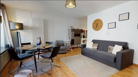 The Schwartz apartment is a cozy apartment with a living room and a bedroom, it can accommodate up to 4 people. It is classified 4 stars by the ministry of tourism. It is located on the 1st floor of the building , with lift (You can book several apar...
