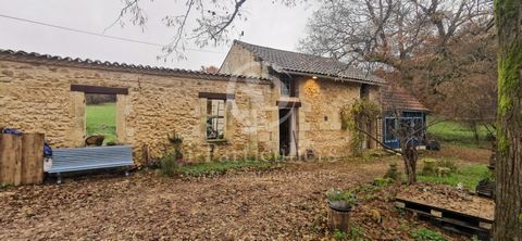 Come and discover this property to be completely renovated, located only 10 minutes from the city center of Bergerac. It offers great potential in the heart of a quiet and preserved area of more than 5 hectares, composed of meadows, forest with hundr...