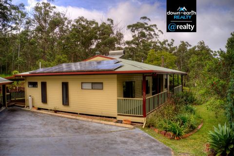 Welcome to your new piece of paradise! Located in the stunning Ravenshoe, QLD, Australia, this 4-bedroom, 2-bathroom house offers the perfect fusion of a private home and modern convenience. The property covers an impressive 1439 square meters of lan...