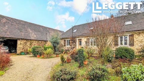 A26214AMC87 - A 3 bedroom house full of character with country style kitchen- dining room and a large bedroom suite created in the attic space. Sold with a barn (approx 400m²) and a piggery ideal for conversion into a gite. Quiet hamlet location with...