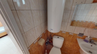 Price: €29.500,00 District: Sunny Beach Category: Apartment Area: 36 sq.m. Bedrooms: 2 Bathrooms: 1 Location: Seaside For sale is an apartment with 2 rooms, located on a floor -1 in complex Blue Summer, Sunny Beach. The complex is centrally located i...