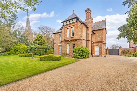 A splendid, Grade II Listed, Victorian, former vicarage with far reaching views, stands in a village almost equidistant between Spalding and Boston in a semi-rural area near nature reserves and The Wash, yet with excellent schools in catchment. In su...