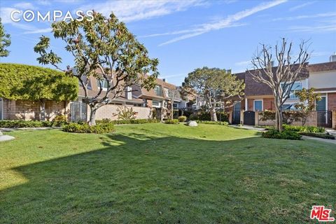 Location, Location, Location! What everyone always says they want? A cosmetic fixer in the very best location. This south-facing property opens onto a Large grassy area, just a short distance from the pool and spa. This rare 3 bd 3 ba (2 bd 2 ba upst...