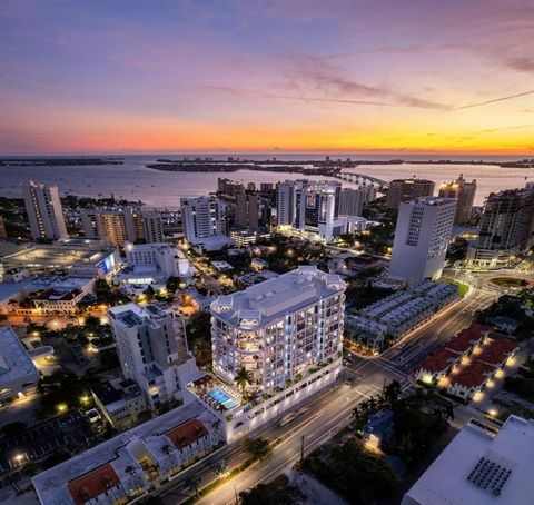 Pre-Construction. To be built. THE EDGE SARASOTA-There are many locations but few that reward you with a short walk to shimmering bay waters amid an upbeat scene of eateries, boutiques, and culture-rich attractions. The 4th floor North residence at T...
