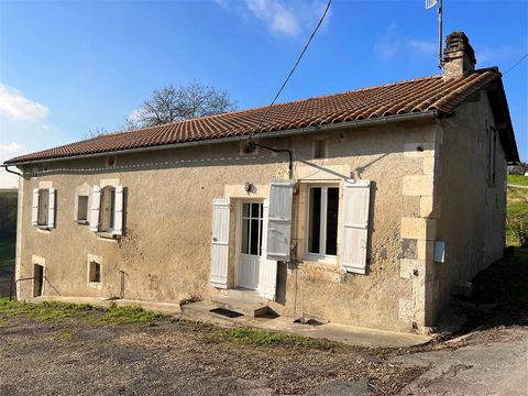 EXCLUSIVE TO BEAUX VILLAGES! This charming detached farmhouse, located on the outskirts of a quaint village boasting a 15th-century castle, provides single-level accommodation. The property consists of a spacious kitchen/living area, a hallway leadin...