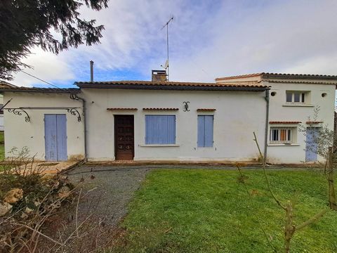 One hour from Bordeaux and 20 minutes from Libourne and 10 minutes from Castillon La Bataille, on a plot of 3045 m2, stone house of 150 m2 to finish renovating. The property is currently composed of a large living room / living room and kitchen, a ve...