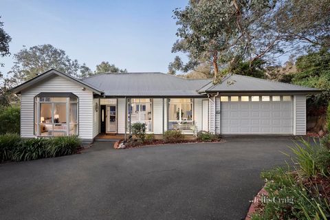 Inspections by appointment. Tucked away on an established block, this sophisticated weatherboard family home delivers luxurious space and classic comfort throughout. Natural flowing sunlight and open plan design creates excellent entertaining proport...