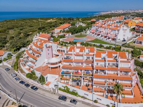 A MAIS VALIA DO IMÓVEL Apartamento T1+1 mobilado, a 500 m da praia de S. Julião, em condomínio fechado com vista de mar, piscina e parqueamento, a 6 km do centro da Vila. DESCRIÇÃO DO IMÓVEL: - Piso 0: Quarto Casa de banho Sala Cozinha Varanda - Sotã...