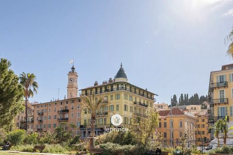 Nice Coulée Verte: nel cuore del vivace quartiere della Coulée Verte, a pochi passi dall'ingresso della Vecchia Nizza, garantisce un flusso costante di clienti e una visibilità permanente. Ristorante/snack bar con 15 posti a sedere all'interno e 15 s...