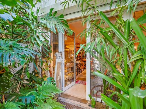 'May I one day find refuge in the forests of an island in Oceania, and live there in ecstasy, peace, and art.' (Gauguin, 1890) It's almost that sense of escapism that can be enjoyed in this highly original space, right in the heart of Lisbon, in the ...