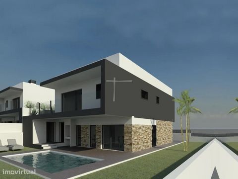 Moradia T4 geminada, com garagem e piscina, localizada numa zona de excelência - Sobreda Dispõe de uma área de construção de 173m2, inserida num lote de 284m2. Área bruta dependente (varanda/terraço) - 32m2. Moradia com 2 pisos, composta por: Piso 0 ...