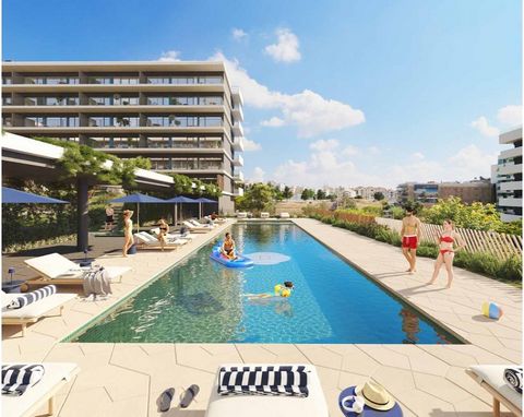 3 bedroom flat in Faro, situated in the exclusive Lux Garden Evo, a new private condominium development. This three-fronted flat has a spacious open-plan living room and kitchen, which both extend onto a large terrace, bringing light and comfort to t...