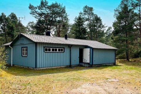 Una delle località turistiche più famose della Svezia è Ystads Sandskog. La foresta di sabbia si trova appena fuori Ystad e qui, sulla costa meridionale, si incontrano spiagge davvero belle e belle lungo un lungo, lungo tratto. La tua casa vacanza è ...