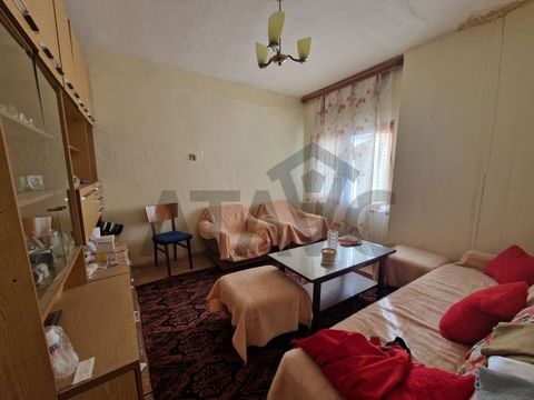 OFFER - 8755 !! EXCLUSIVE!!! ATLAS REAL ESTATE offers you a one-storey house in the village of TSARATSOVO with a garden of 785 sq.m. The property has the following layout: living room, kitchen separately, two separate bedrooms, corridor and glazed te...