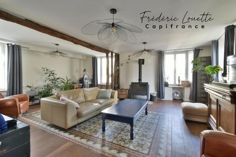 Venez découvrir avec votre agent local, Frédéric Louette, ce charmant corps de ferme offrant 120 m² habitables et 180 m² aménageables. Située dans un village calme, cette maison est idéalement placée à seulement 10 minutes de lautoroute A4, 30 minute...