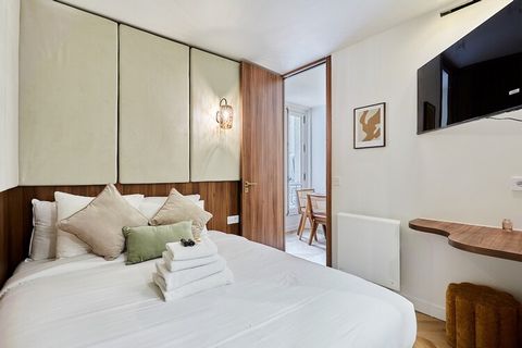 Bienvenido a nuestro magnífico apartamento de 2 habitaciones con aire acondicionado, muy bien ubicado en el corazón de París. Descubra nuestro elegante y moderno alojamiento, decorado con gusto por profesionales y completamente equipado, encontrará t...