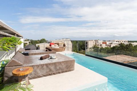 This stylish 10-unit boutique hotel, located in the heart of La Veleta, Tulum, offers a unique investment opportunity in one of Mexico’s top destinations. The property features 9 one-bedroom condos and a spacious 2-bedroom penthouse across 3 levels, ...