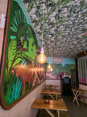 Discover a fantastic opportunity to own a charming restaurant in the heart of Porto, priced at just 67,000. This well-established eatery boasts a loyal customer base and a prime location, making it an ideal investment for aspiring restaurateurs or se...