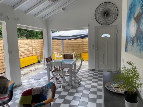 Beaux Gîtes,120m² habitable, Terrain 2470m², SAINTE-ANNE.
