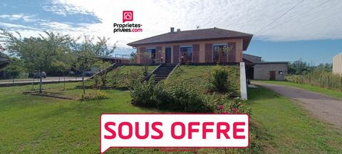 A découvrir sur la commune d'Ormoiche 70300, à proximité de Luxeuil-Les-Bains, cette maison sur s/sol de 1977. Parfaite pour accueillir une grande famille grâce a ses 5 chambres, ses espaces de vie, ses dépendances et son terrain de 1265m2. Elle vous...