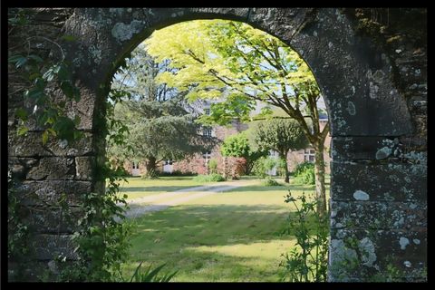 Château de caractère de 530 m² sur un parc de 1,3 hectare