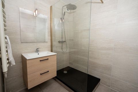 photo no. 10