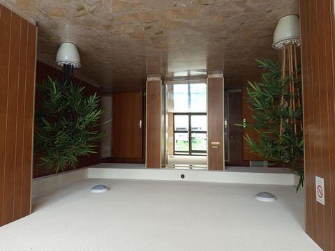 Appartement très lumineux situé dans un secteur calme avec toutes commodités