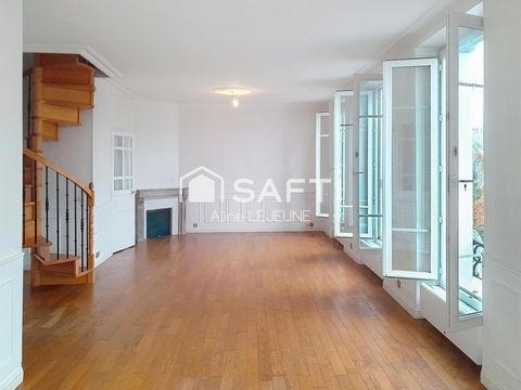 Dunois, Gare à pied. Très bon emplacement. Duplex 5 pièces, 4 chambres avec grand garage et grande cave. Divisible en 2 appartements indépendants.