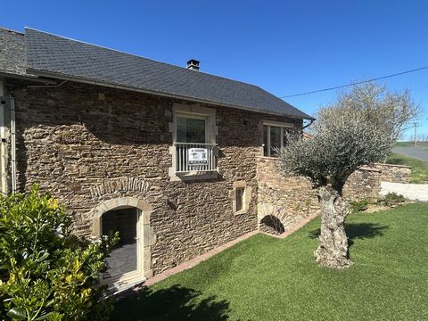 Maison de campagne en pierre T5 - Coupiac AVEYRON