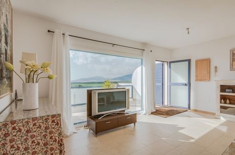 Magnificent luxury penthouse in Tarifa for rent with incredible views towards the sea and Punta Paloma in the distance. This duplex penthouse is decorated in a modern style with large living room and seperate dining area opening onto a terrace with s...