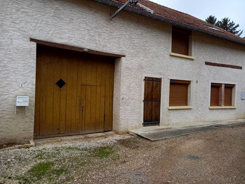 Dpt Haute-Saône (70), à vendre AUTREY LES GRAY maison P7 de 170 m² - Terrain de 1 065,00 m²