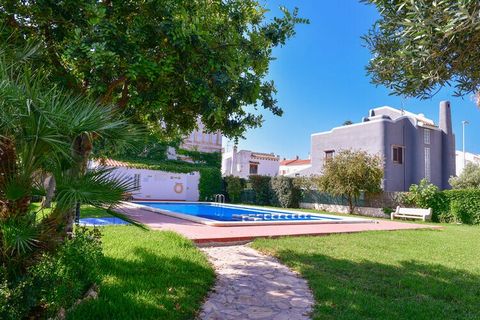 Enjoy an unforgettable vacation in this apartment, visiting the wonderful beach, as well as the pool of the complex. There is plenty to do here. A dip in the communal pool or at the beach nearby. The apartment is ideal for a vacation with family. Thi...