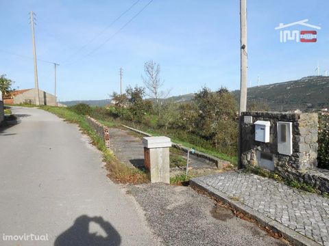 Plot of land with an area of 2800 m2 in Alqueidão da Serra, excellent location and privileged view, very reserved place.