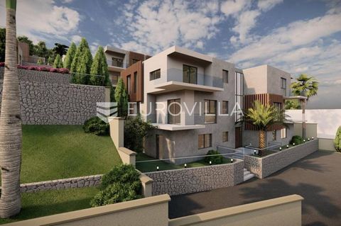 In Jelsa on Hvar, on a land area of 7,000 m2, a settlement is being built with 12 luxury urban villas for individual sale and 2 buildings with 12 apartments. The settlement is 250 m from the sea and the town center. Building B with 6 apartments will ...