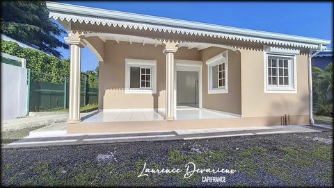 Dpt Guadeloupe (971), à vendre BAIE MAHAULT maison P4 de 80 m² - Terrain de 400,00 m² - Plain pied