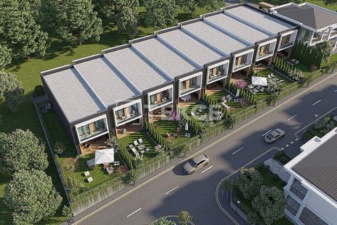 Stylish Design Townhouses in Central Location in Bursa Nilüfer Stylish townhouses are situated in the Gümüştepe Neighborhood, located in the Nilüfer district, which has gained fame for its numerous villa projects. The area is close to the city and im...
