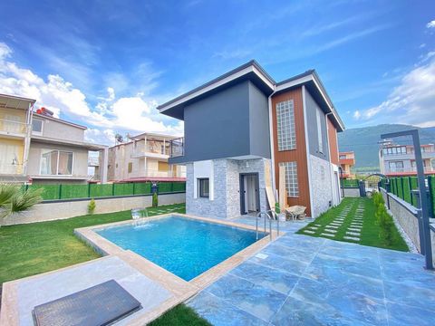 *IN KUŞADASI GÜZELÇAMLI *4+1 *600 METERS FROM THE SEA *SINGLE DETACHED *PRIVATE POOL *PRIVATE PARKING * LARGE AND SPACIOUS GARDEN USAGE AREA