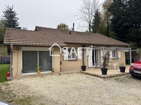 Située dans la charmante commune de Saint-Clair-de-la-Tour (38110), cette maison à vendre offre un cadre de vie paisible en pleine campagne. Proche de la gare et de l'A43, elle bénéficie d'une localisation pratique pour les déplacements en bus ou en ...