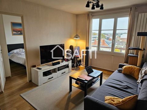 Located in Pavillons sous-bois (93320) close to the canal and a shopping centre, this flat enjoys a peaceful, family-friendly environment. Close to public transport (bus and tram) and major roads, it's easy to get around. What's more, its proximity t...